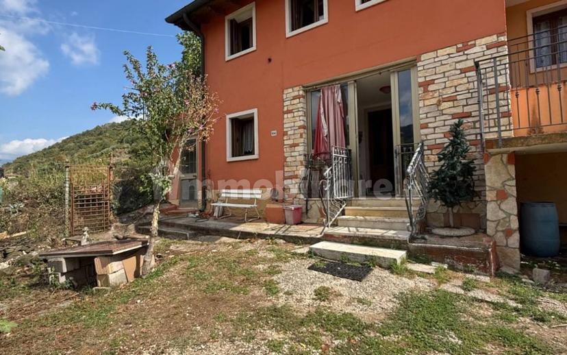 Villa a schiera via Ridolfi Patrizio, 64, Chiampo