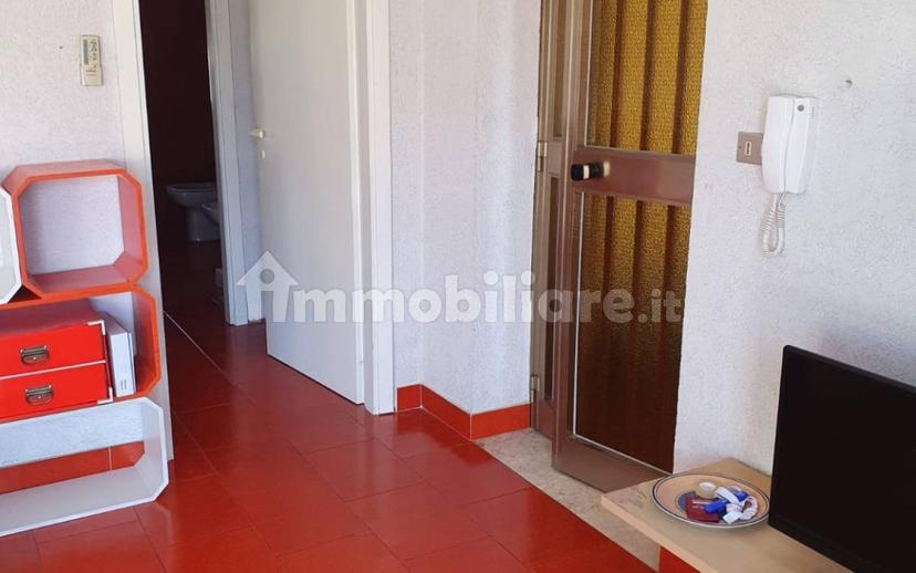 Bilocale via Enrico Fermi 20, Roccella Ionica — foto 8 di 14