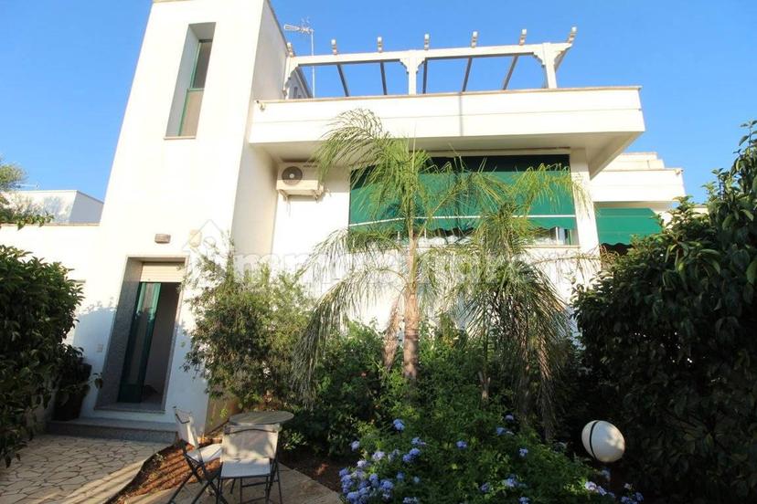 Villa unifamiliare via Fratelli Bandiera 23, Centro, Maruggio — foto 57 di 82