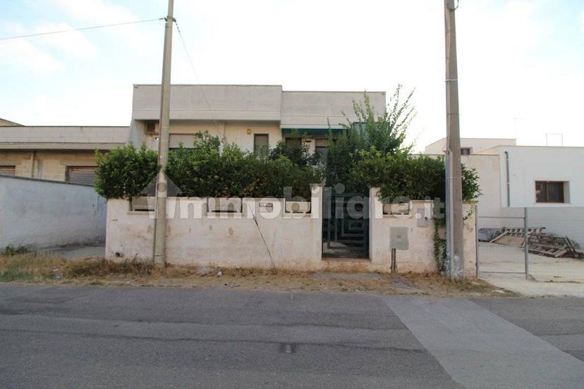 Villa unifamiliare via Fratelli Bandiera 23, Centro, Maruggio — foto 78 di 82