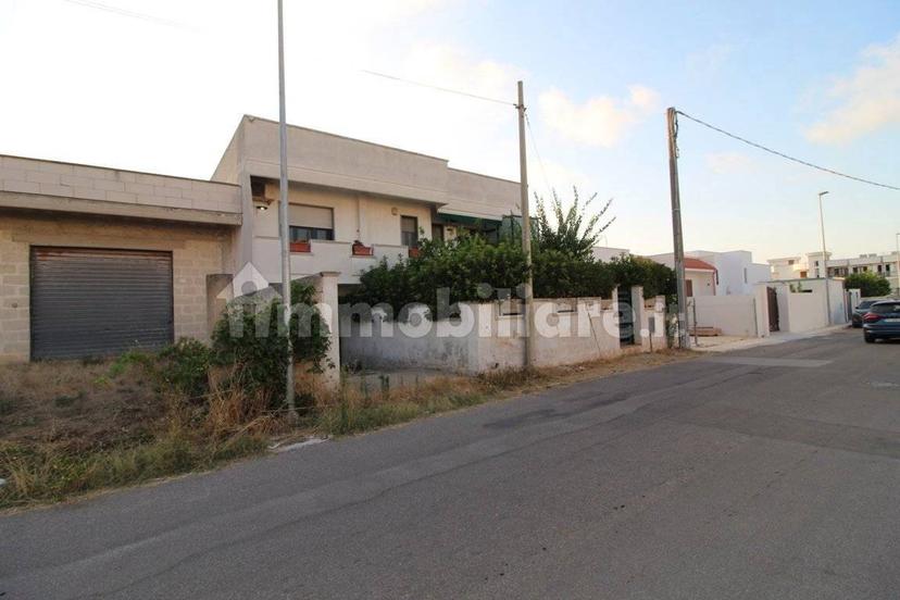 Villa unifamiliare via Fratelli Bandiera 23, Centro, Maruggio — foto 44 di 82