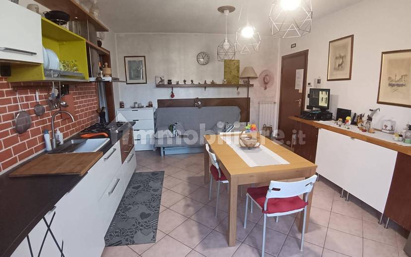 Trilocale via Solferino 77, Grole, Castiglione delle Stiviere — foto 7 di 10