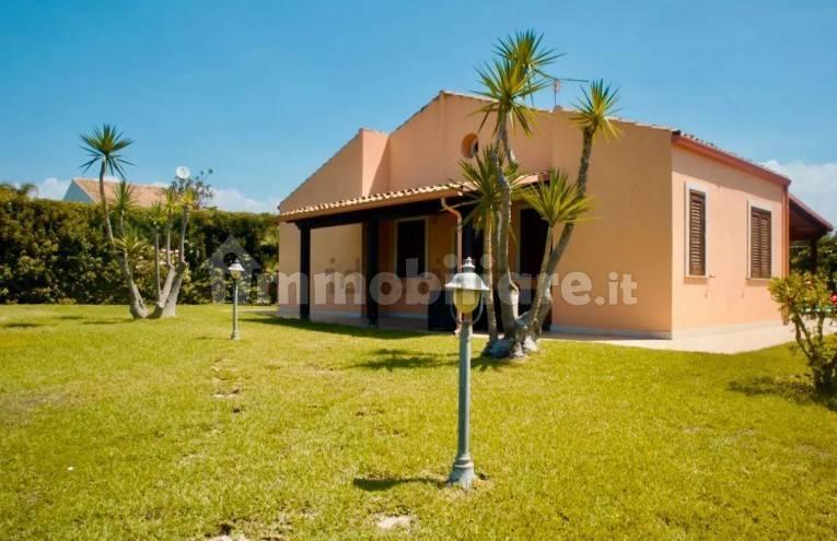 Villa unifamiliare viale Enzo Ferrari, Scicli — foto 12 di 46