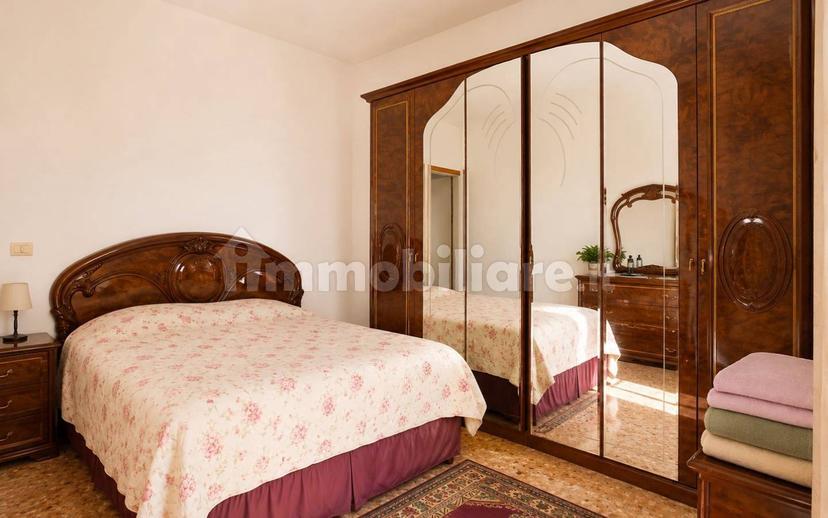 Appartamento via Venezia 9, San Martino Buon Albergo — foto 19 di 25
