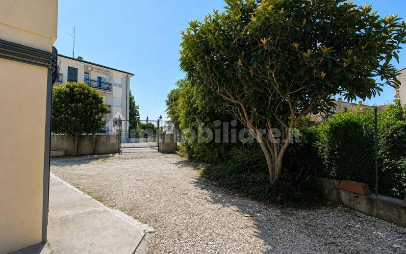 Appartamento via Venezia 9, San Martino Buon Albergo — foto 22 di 25