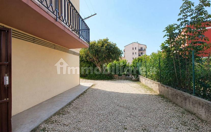 Appartamento via Venezia 9, San Martino Buon Albergo — foto 10 di 25