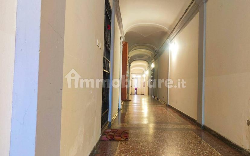 Bilocale via San Felice 67, San Felice, Bologna