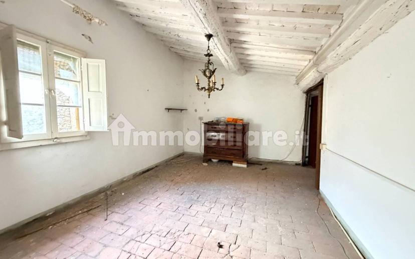 Quadrilocale via Gino Natale Bernardini, Cascine La Croce, Buti — foto 4 di 8