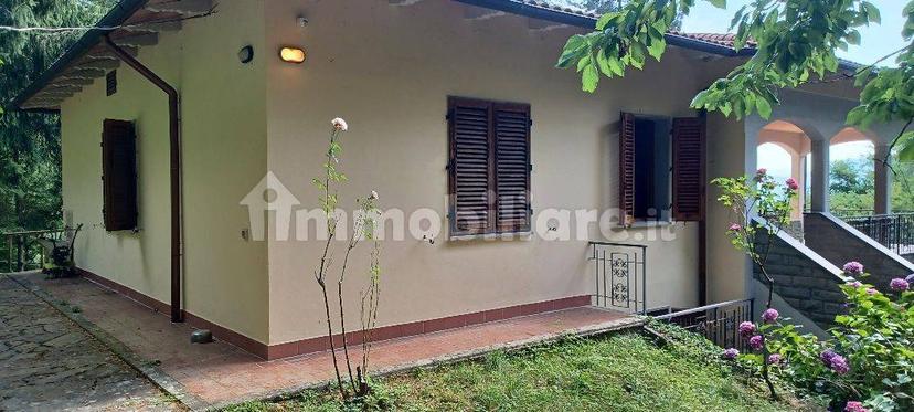 Villa unifamiliare via del Migliano, Centro, Vaiano — foto 2 di 22
