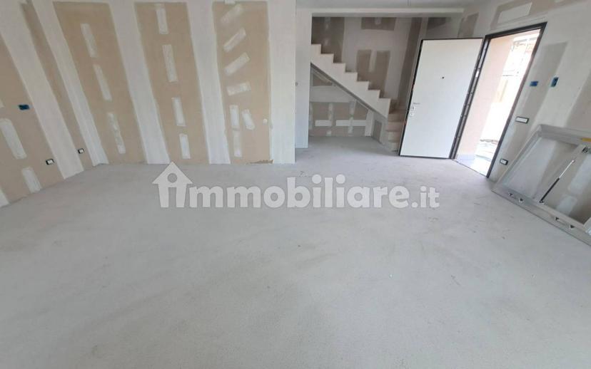 Villa unifamiliare via Roma 32, Azzano San Paolo — foto 5 di 14