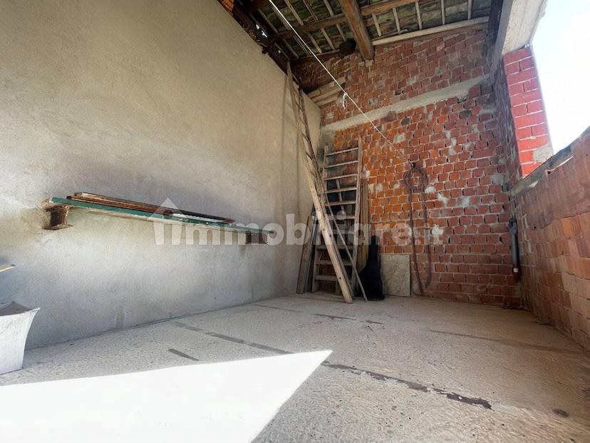 Casa colonica frazione Montecapraro, Montecapraro, Fabbrica Curone — foto 11 di 13