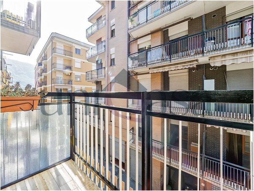 Trilocale via San Carlo 7, Malgrate — foto 9 di 60