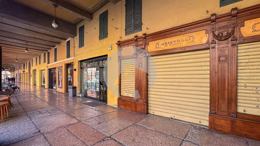 Appartamento via Montepegni 1, Centro, Correggio — foto 18 di 21