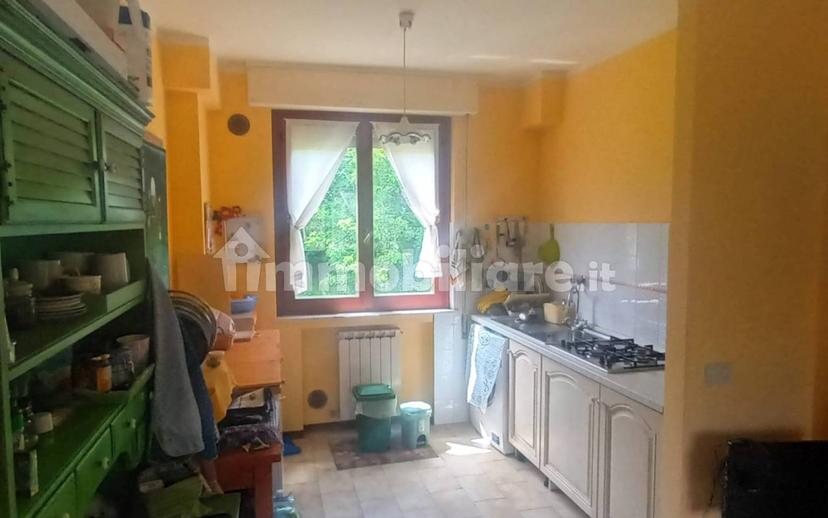 Trilocale via Alessandro Manzoni 10, Centro, Chianciano Terme — foto 7 di 25