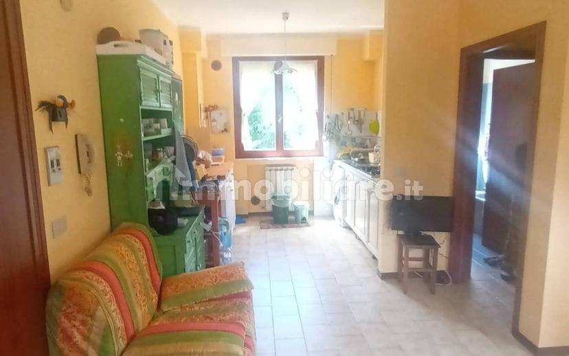 Trilocale via Alessandro Manzoni 10, Centro, Chianciano Terme — foto 6 di 25