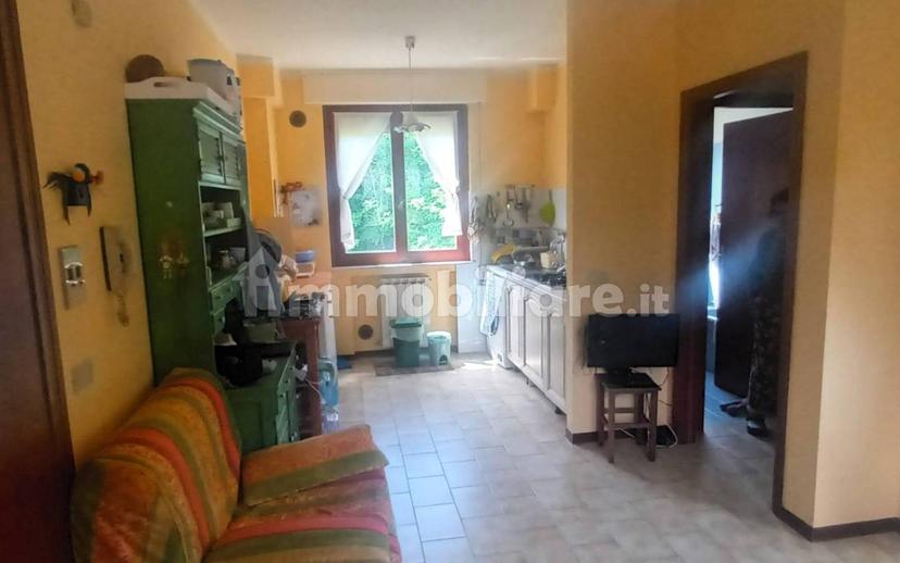 Trilocale via Alessandro Manzoni 10, Centro, Chianciano Terme — foto 4 di 25