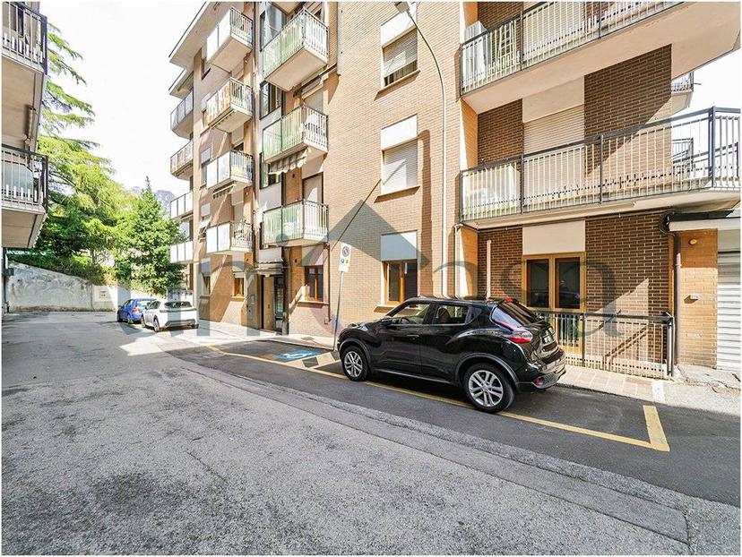 Trilocale via San Carlo 7, Malgrate — foto 21 di 60