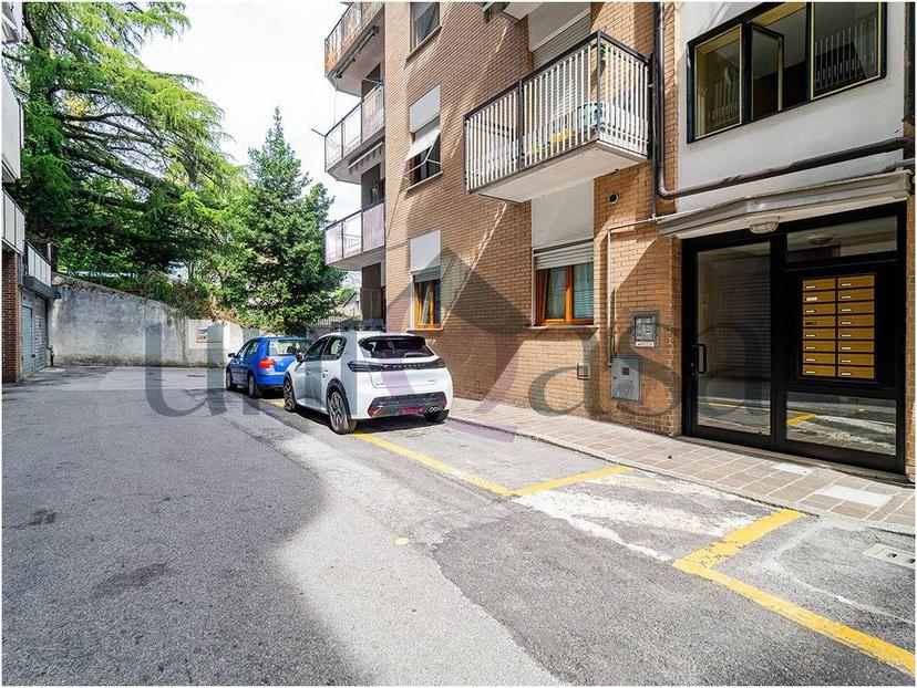Trilocale via San Carlo 7, Malgrate — foto 11 di 60