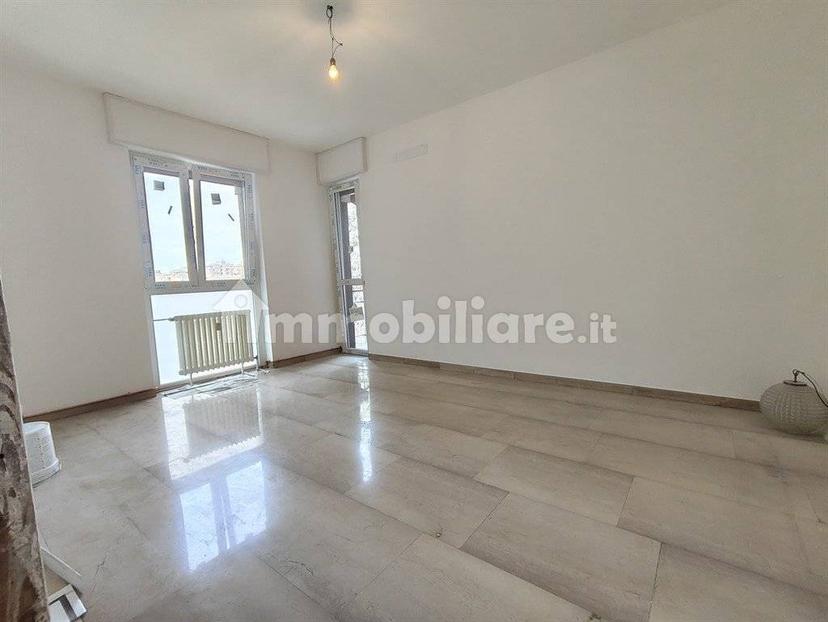 Bilocale via Castelfidardo 8, Regina Pacis - Borsa, Monza — foto 4 di 17
