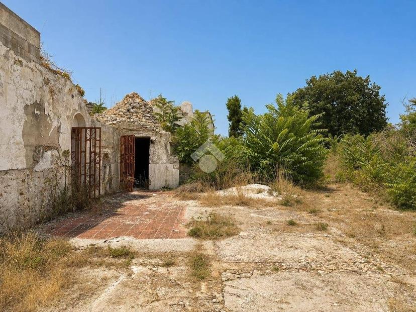 Rustico Contrada Ulmo, Martina Franca — foto 8 di 31