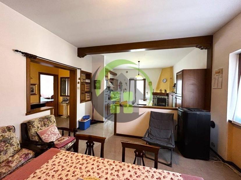 Trilocale buono stato, primo piano, Centro, Aviatico — foto 11 di 23