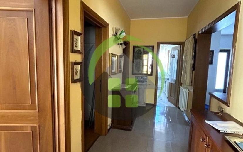 Trilocale buono stato, primo piano, Centro, Aviatico — foto 15 di 23