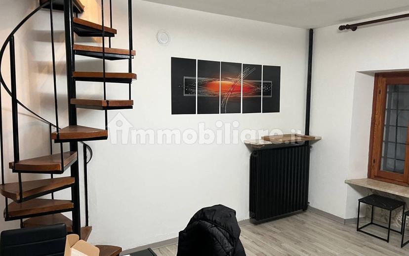 Terratetto unifamiliare via Umberto I 125, Centro, Viverone — foto 3 di 19