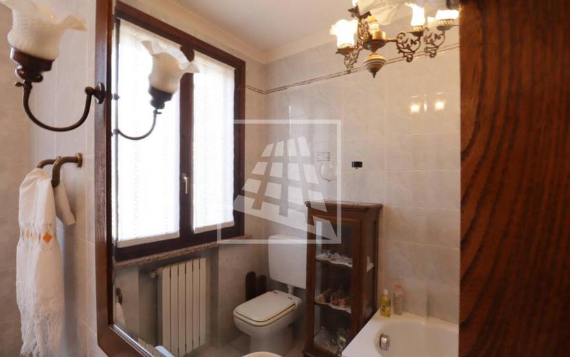 Villa unifamiliare via Walter Tobagi 4, Ospizio - San Maurizio, Reggio Emilia — foto 45 di 72