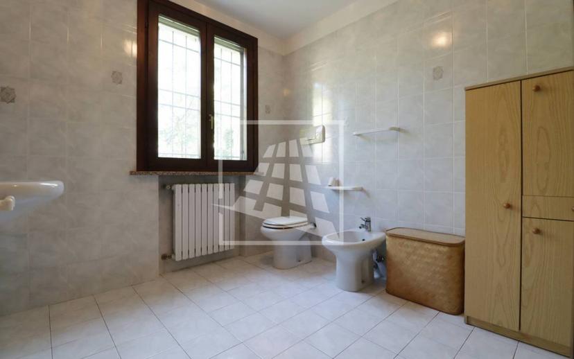 Villa unifamiliare via Walter Tobagi 4, Ospizio - San Maurizio, Reggio Emilia — foto 17 di 72