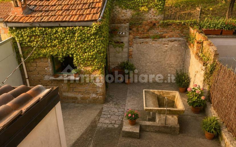 Villa a schiera via Flaminia Sud 40, Zona Industriale Sud, Gualdo Tadino — foto 8 di 52