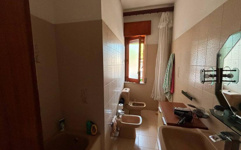 Quadrilocale via Portella della Ginestra, Centro, Misterbianco — foto 23 di 33