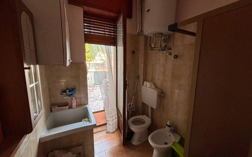 Quadrilocale via Portella della Ginestra, Centro, Misterbianco — foto 15 di 33