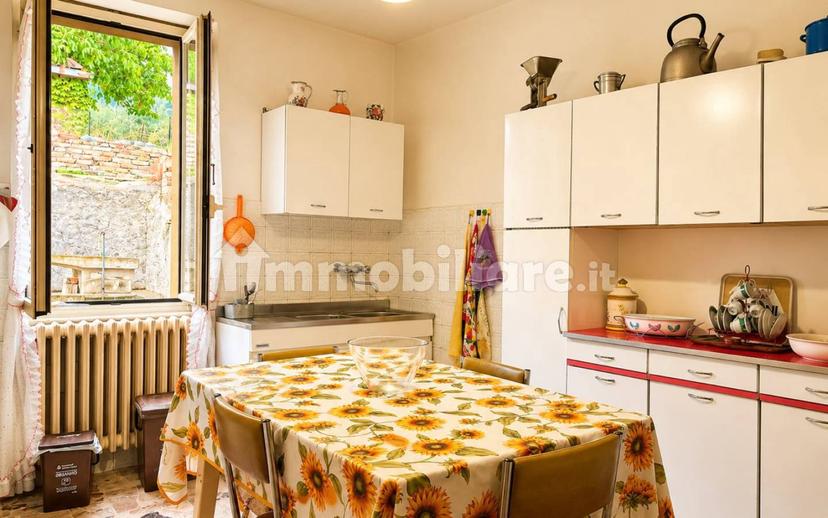 Villa a schiera via Flaminia Sud 40, Zona Industriale Sud, Gualdo Tadino — foto 3 di 52