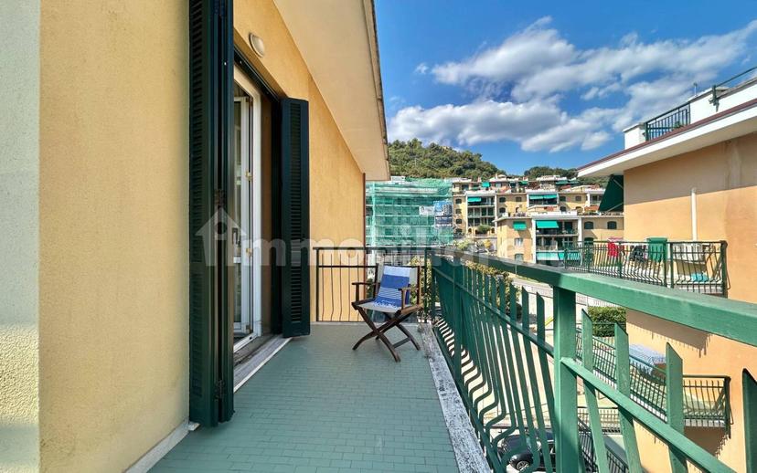 Attico via Francesco Crispi, Centro, Pietra Ligure