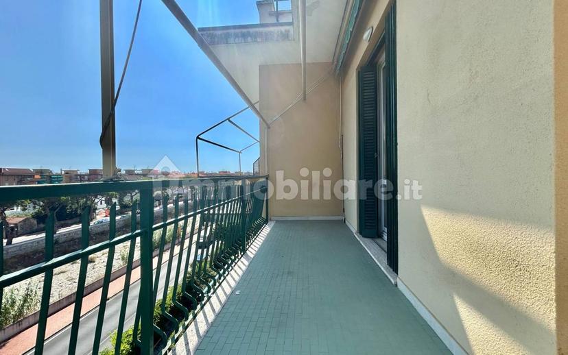 Attico via Francesco Crispi, Centro, Pietra Ligure — foto 16 di 31