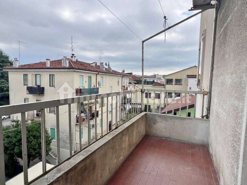Quadrilocale via Luigi Luzzatti, San Lazzaro, Vicenza
