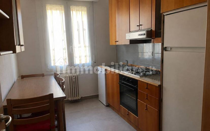 Trilocale via Don Giovanni Minzoni, Centro, Castel San Pietro Terme — foto 3 di 9