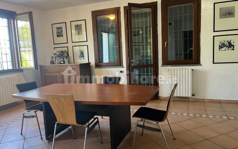 Villa bifamiliare, buono stato, 188 m², Albinea — foto 9 di 17