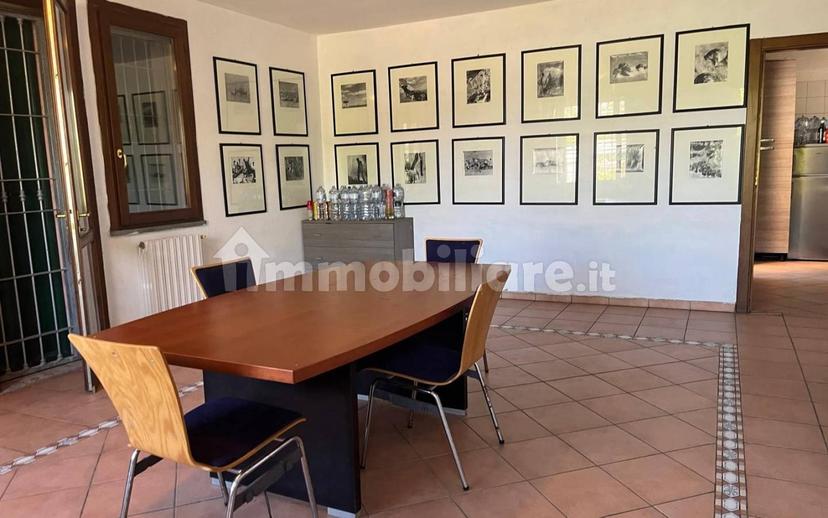 Villa bifamiliare, buono stato, 188 m², Albinea — foto 2 di 17