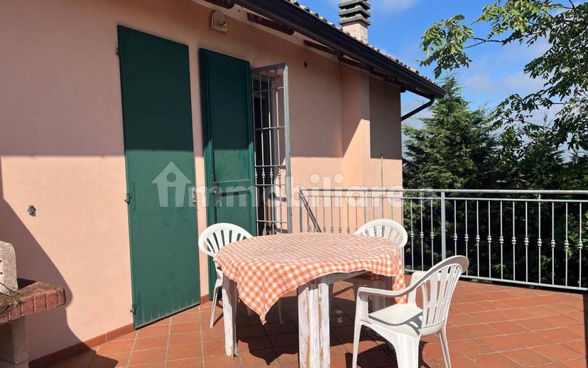 Villa bifamiliare, buono stato, 188 m², Albinea — foto 8 di 17