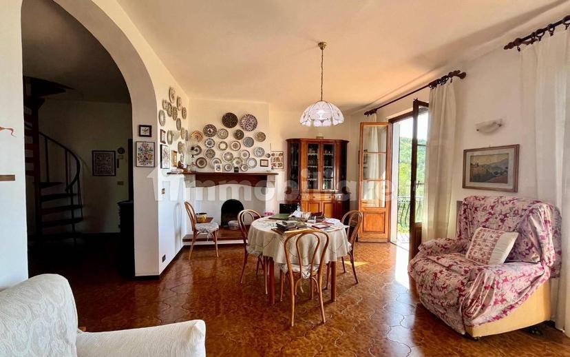 Villa unifamiliare, buono stato, 147 m², Uzzano — foto 12 di 40