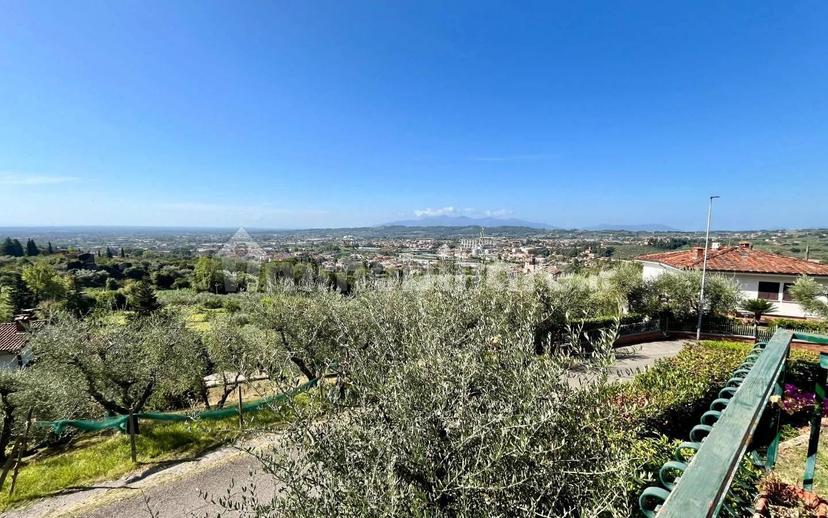 Villa unifamiliare, buono stato, 147 m², Uzzano — foto 10 di 40