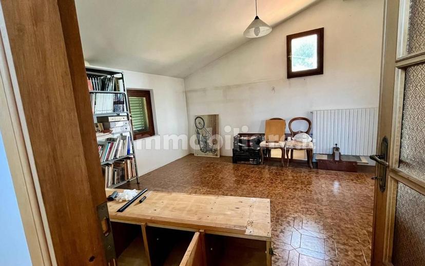 Villa unifamiliare, buono stato, 147 m², Uzzano — foto 14 di 40