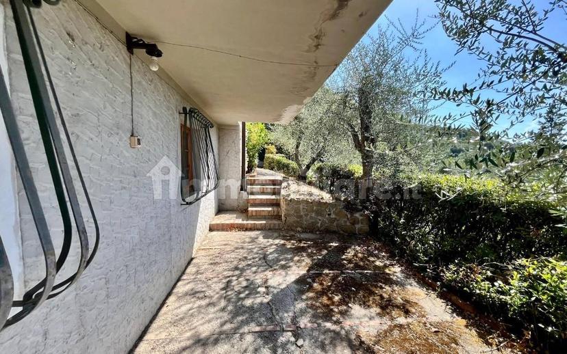 Villa unifamiliare, buono stato, 147 m², Uzzano — foto 19 di 40