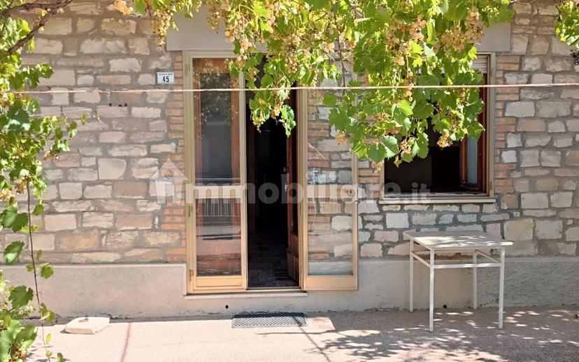 Stanza singola Circonvallazione Giro dei Debitori 45, Urbino — foto 3 di 8