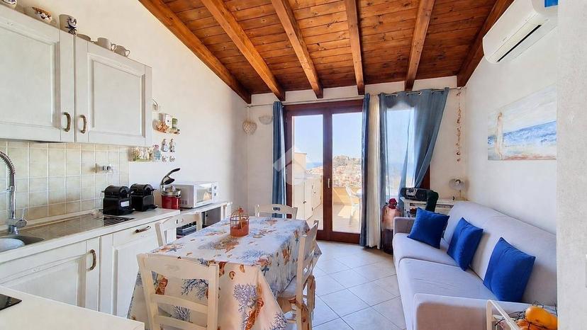 Bilocale via Eleonora D'Arborea 105, Centro, Castelsardo — foto 15 di 37