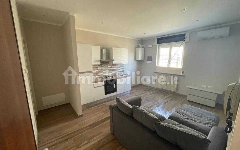 Bilocale via Bercleda 67, Corso Genova, Esselunga, Vigevano — foto 3 di 7