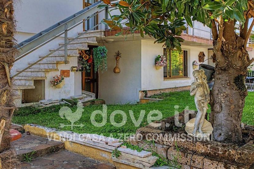 Villa unifamiliare via G. Parini 4, Centro, Legnago — foto 17 di 52