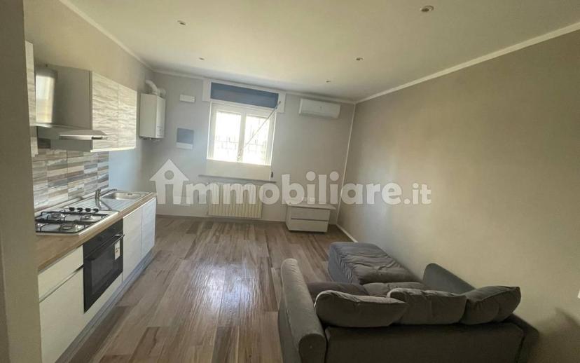 Bilocale via Bercleda 67, Corso Genova, Esselunga, Vigevano — foto 2 di 7