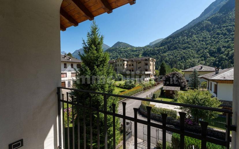 Quadrilocale via Gaetano Donizetti 4, Centro, Gromo — foto 7 di 28